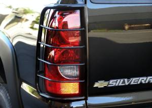 Steelcraft 30210 Taillight Guards, Black